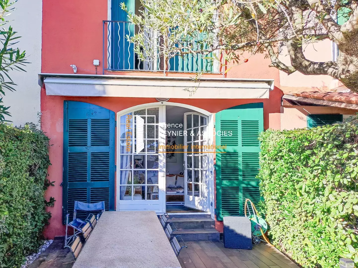 Villa 82m² in France, Grima. Priced at 1132792£ rent photo-9