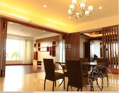 Rent in Thailand for 3850€