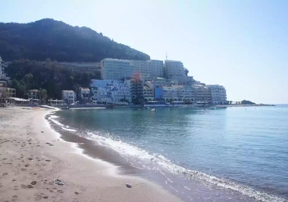 Flat 85m² in Montenegro, Rafailovici. Priced at 530000€ rent photo-19