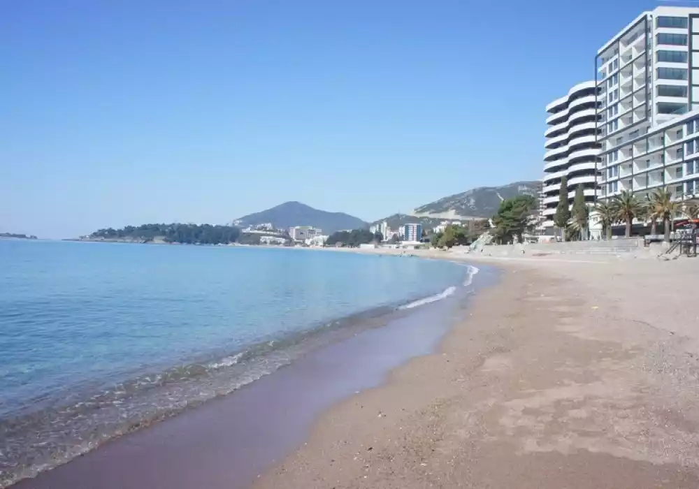 Flat 85m² in Montenegro, Rafailovici. Priced at 530000€ rent photo-23
