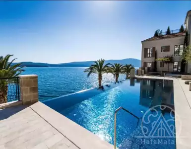 Buy in Montenegro for 650000€