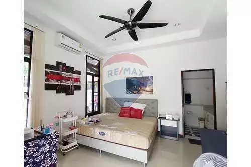 Other Properties 588m² in Thailand, Pattaya. Priced at 296342£ rent photo-16