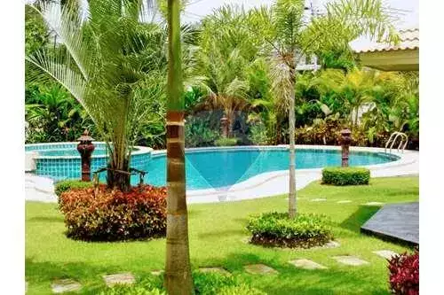 Other Properties 1188m² in Thailand, Pattaya. Priced at 471952£ rent photo-5