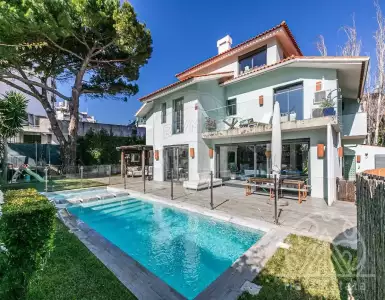 Купить villa в Portugal 2916405£