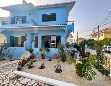 Арендовать other properties в Portugal 3260£