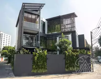 Купить house в Thailand 1426830£
