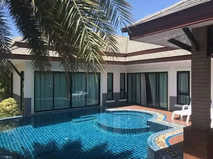 Villa 256m² in Thailand, Pattaya. Priced at 172411$ rent photo-4