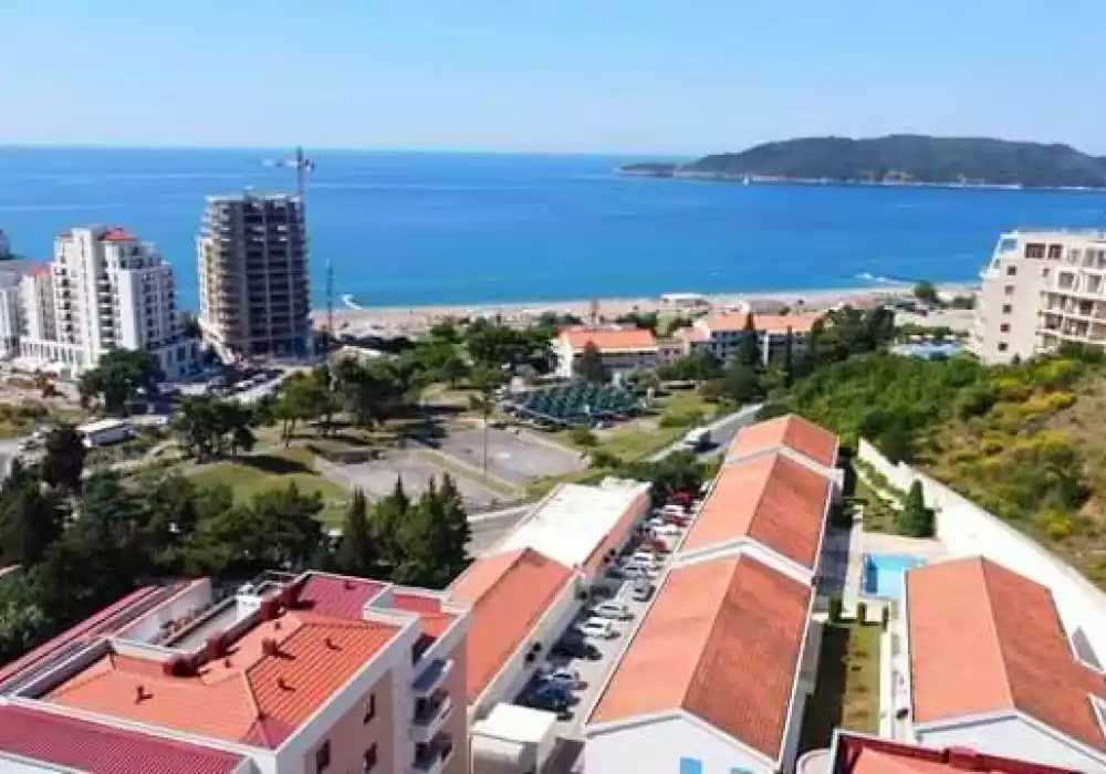 Flat 76m² in Montenegro, Becici. Priced at 240000€ rent photo-11