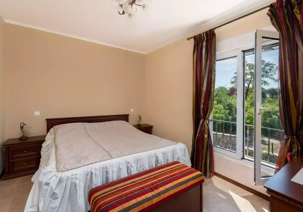 Villa 414m² in Montenegro, Rezevici. Priced at 850000€ rent photo-14