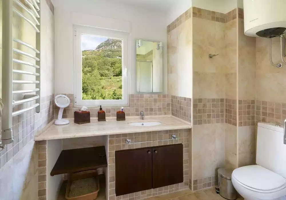 Villa 414m² in Montenegro, Rezevici. Priced at 850000€ rent photo-26