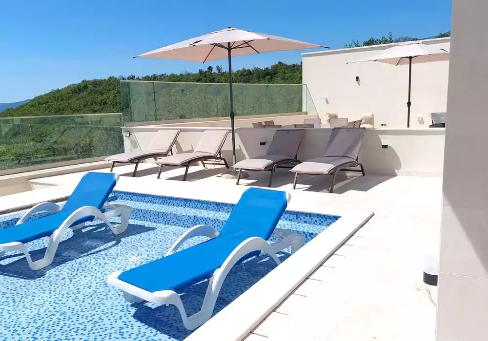 Villa 535m² in Montenegro, Sveti Stefan. Priced at 2300000€ rent photo-2