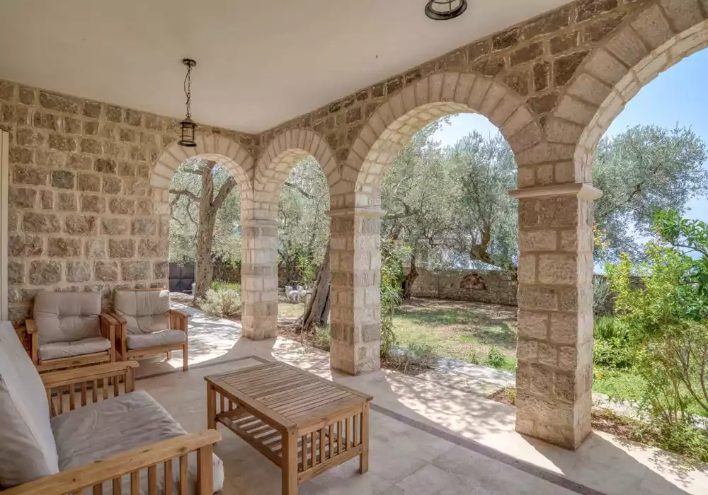 Villa 500m² in Montenegro, Rezevici. Priced at 2850000€ rent photo-20