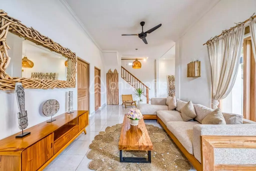 Villa 400m² in Indonesia, Canggu-Berawa. Priced at 800000$ rent photo-4