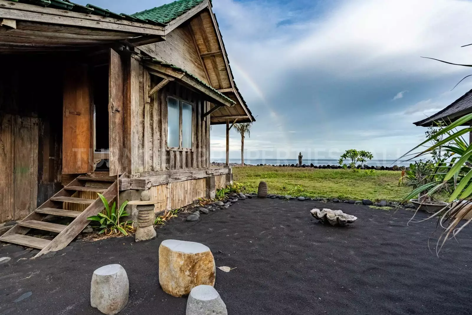 Villa 541m² in Indonesia, Karangasem. Priced at 1500000$ rent photo-6