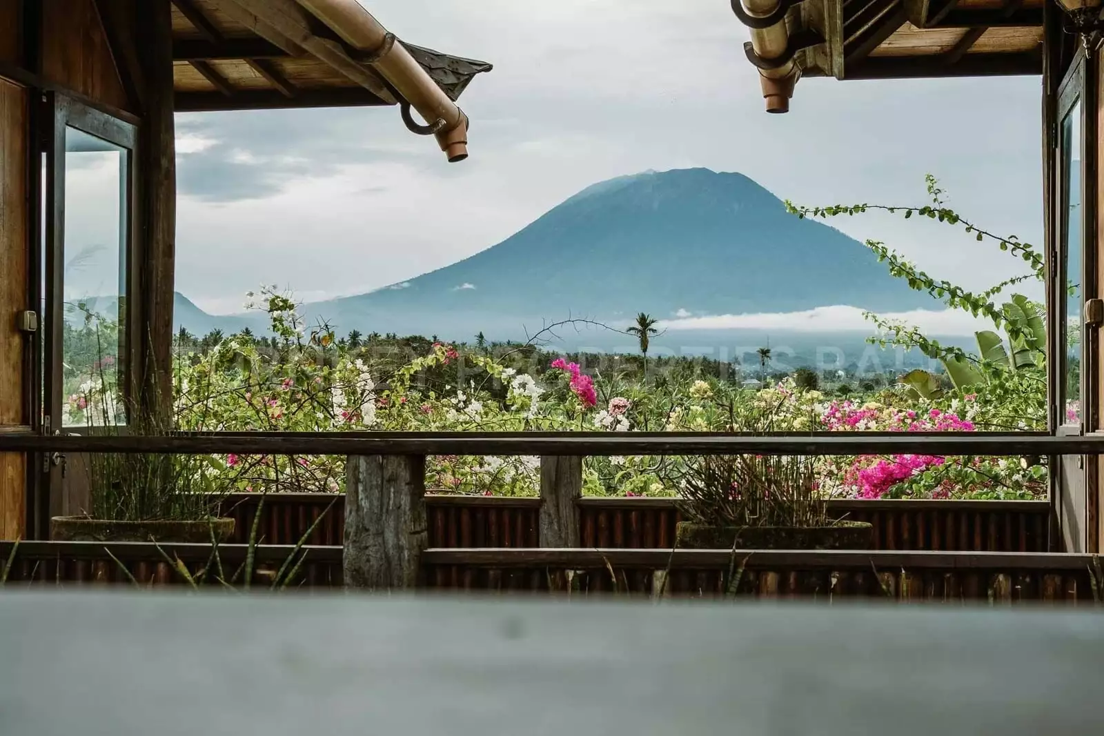 Villa 541m² in Indonesia, Karangasem. Priced at 1500000$ rent photo-7