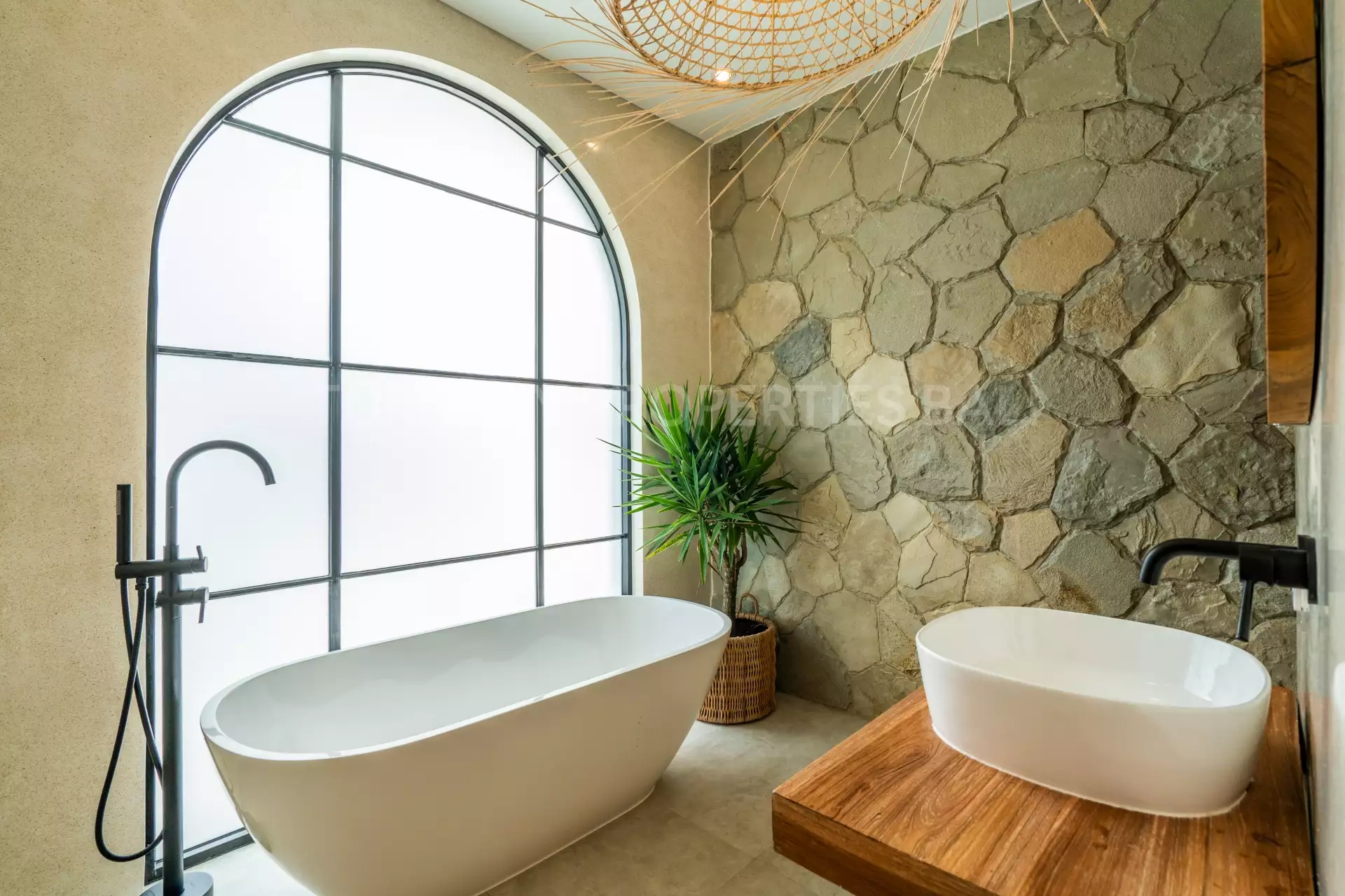 Villa 430m² in Indonesia, Umalas. Priced at 770000$ rent photo-13