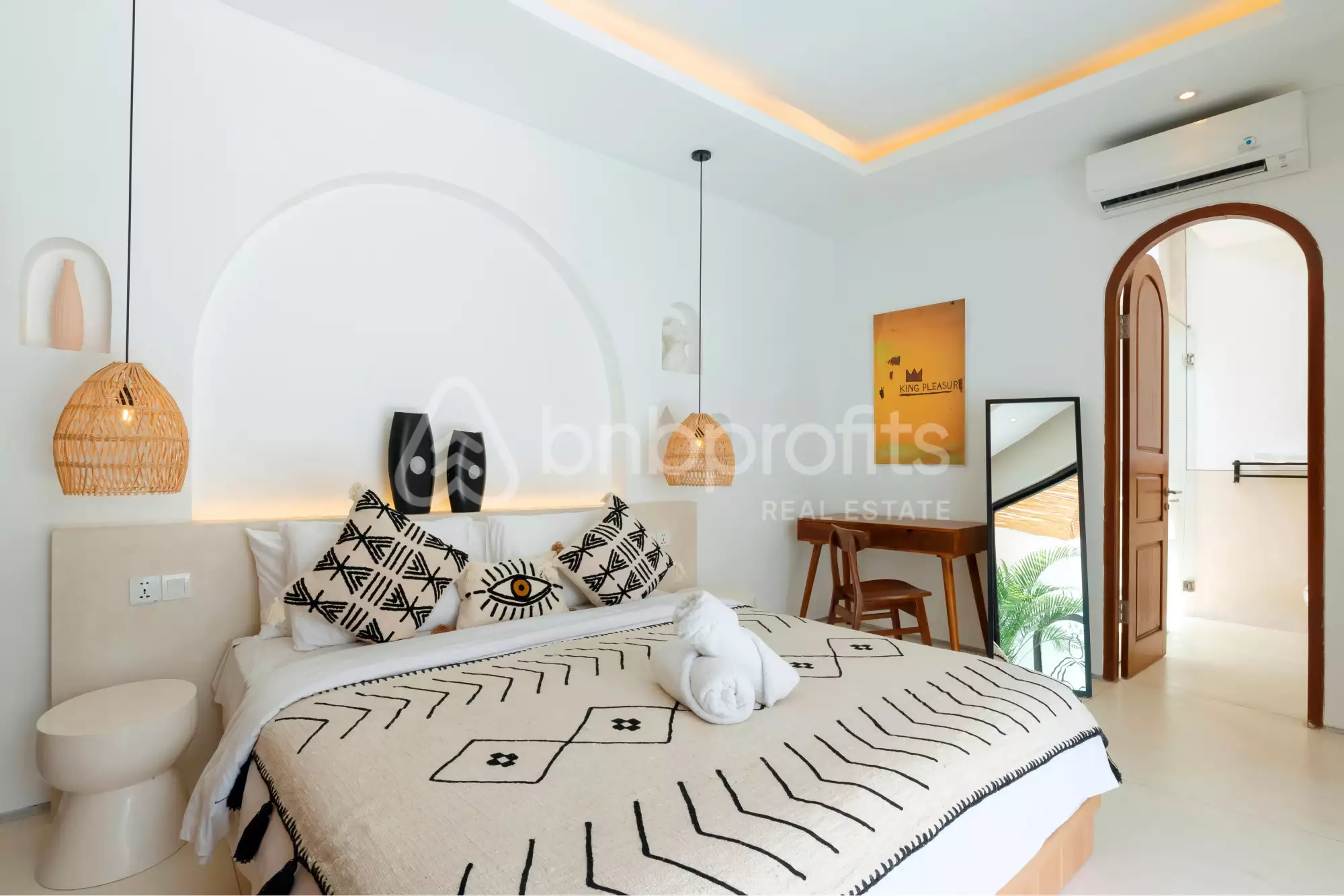 Villa 75m² in Indonesia, Canggu-Pererenan. Priced at 210000$ rent photo-11
