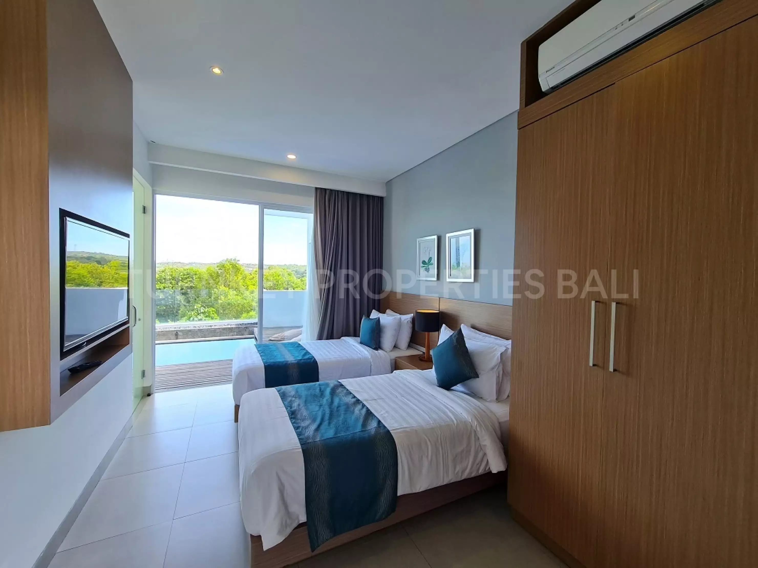 Villa 196m² in Indonesia, Bukit-Ungasan. Priced at 313104$ rent photo-9