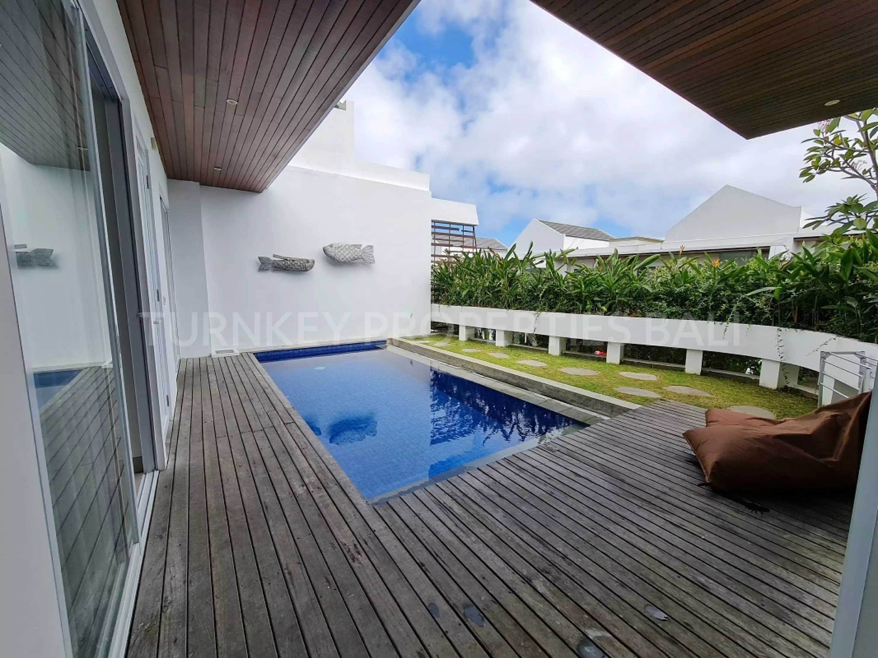 Villa 190m² in Indonesia, Tabanan-Kedungu. Priced at 276269$ rent photo-1