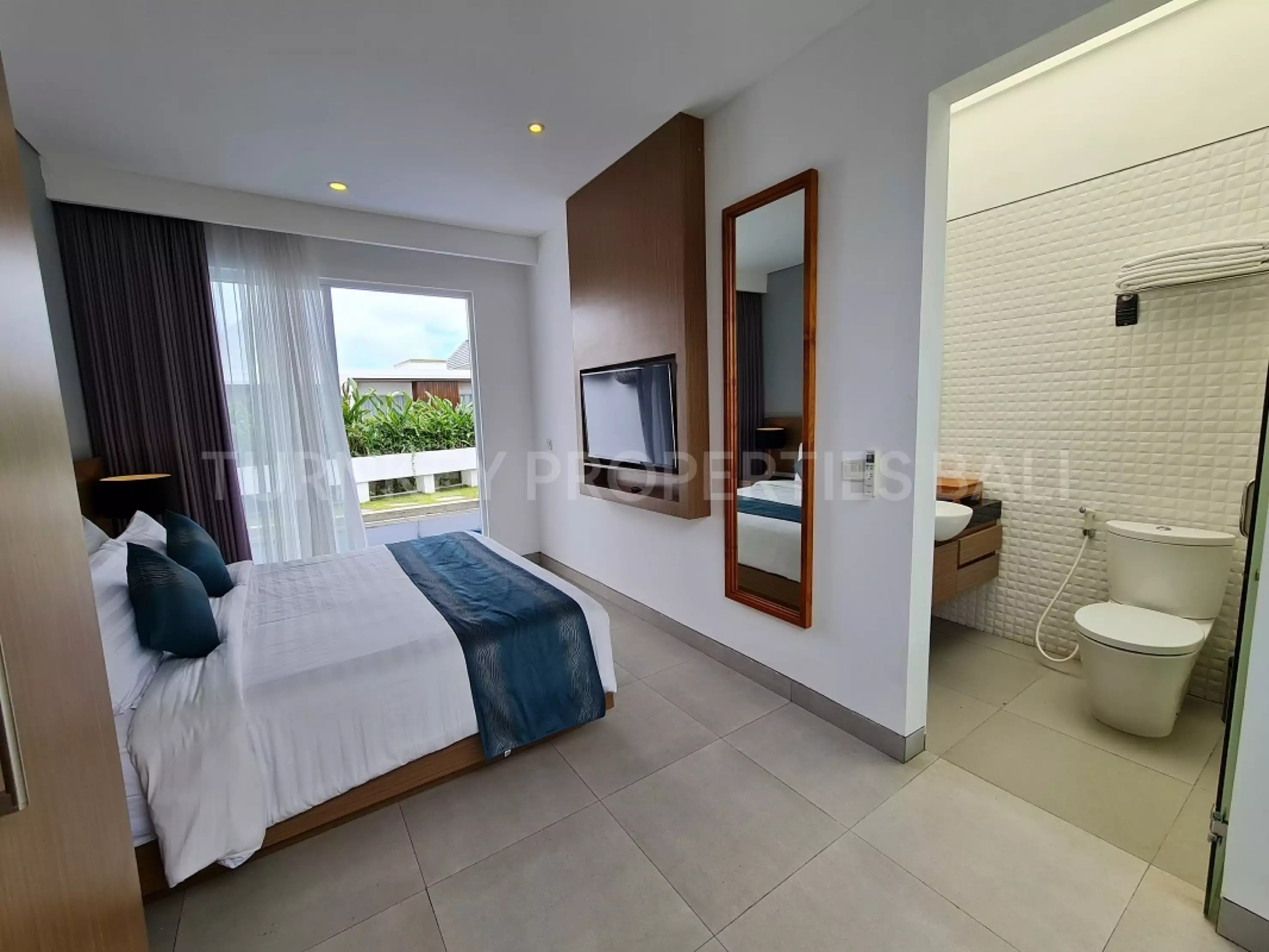 Villa 190m² in Indonesia, Tabanan-Kedungu. Priced at 276269$ rent photo-11