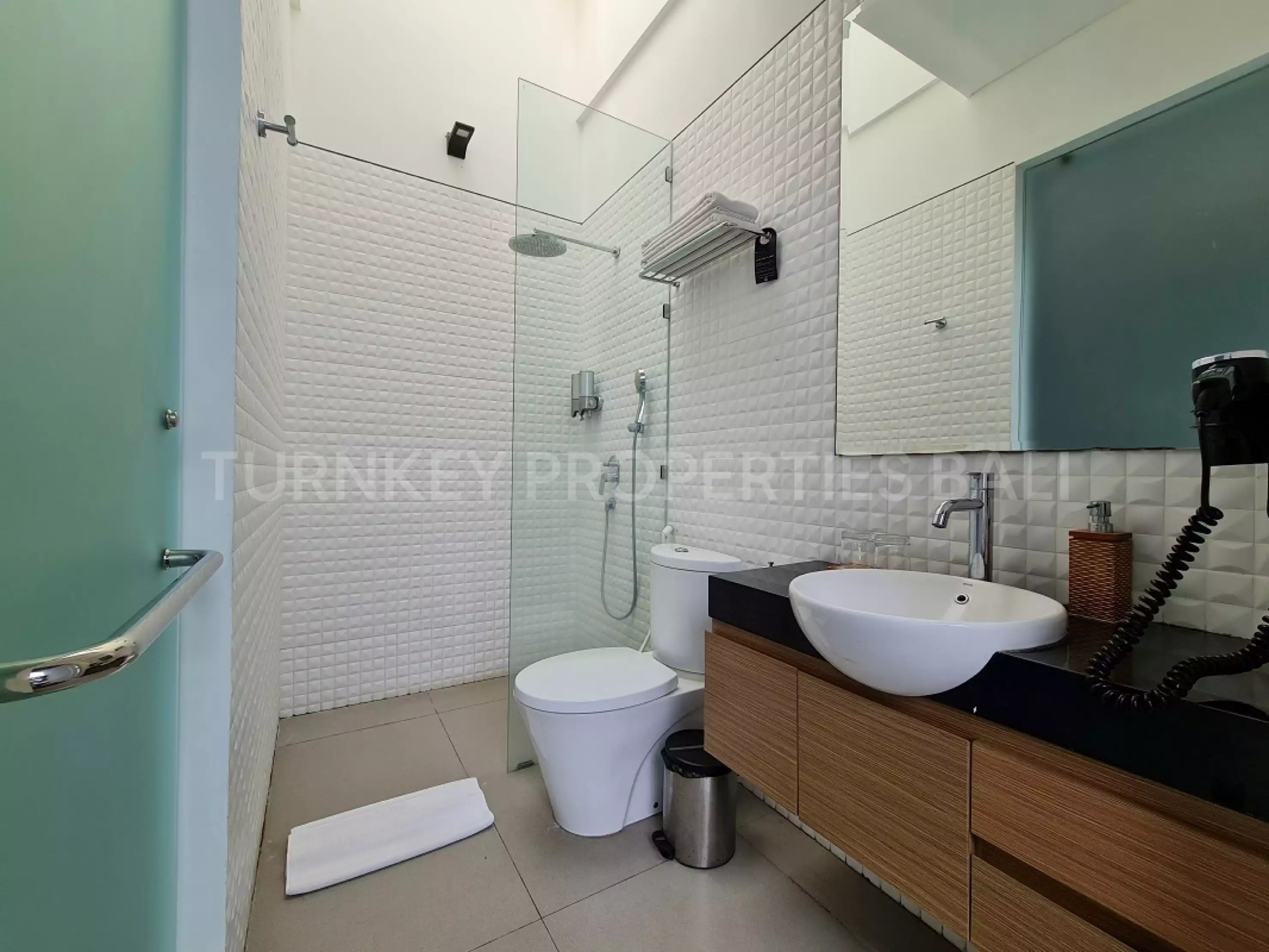 Villa 190m² in Indonesia, Tabanan-Kedungu. Priced at 276269$ rent photo-12