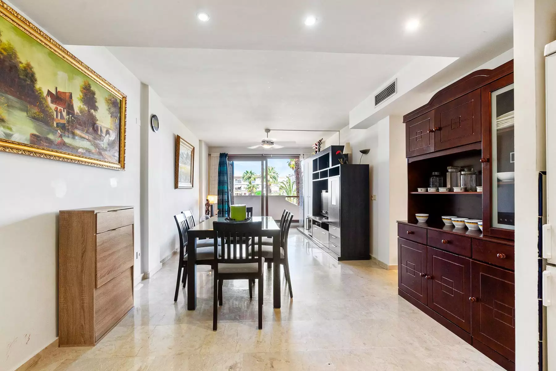 Flat 86m² in Spain, Punta Prima. Priced at 235000€ rent photo-2