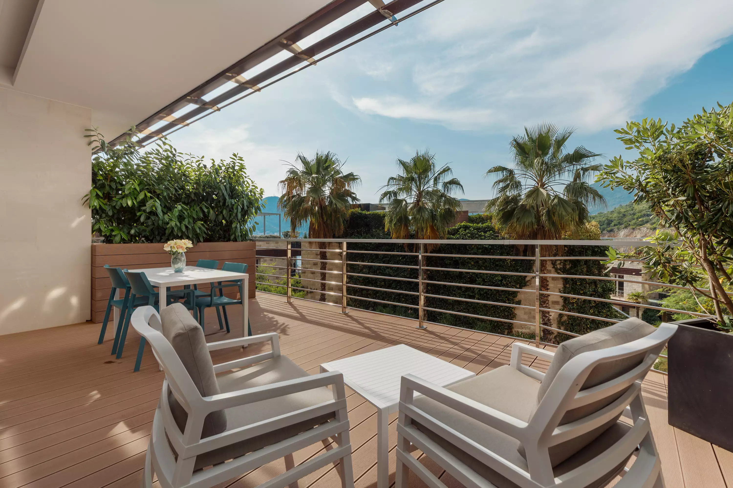 Flat 147m² in Montenegro, Budva. Priced at 900000€ rent photo-11