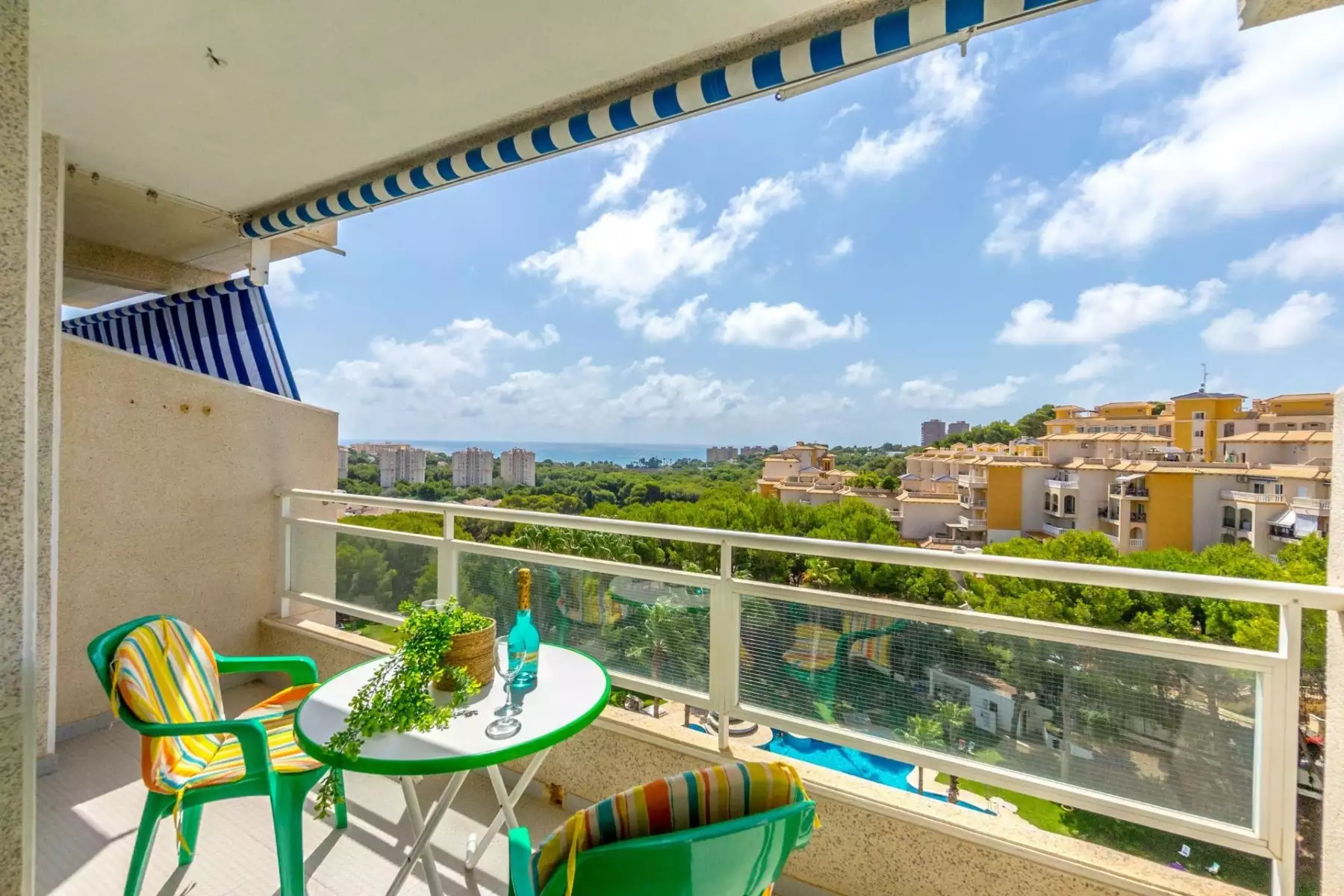 Flat 76m² in Spain, Deesa de Campoamor. Priced at 189000€ rent photo-1