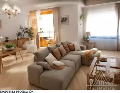 Buy in Spain for 330000€