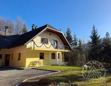 Buy in Slovenia for 599000€