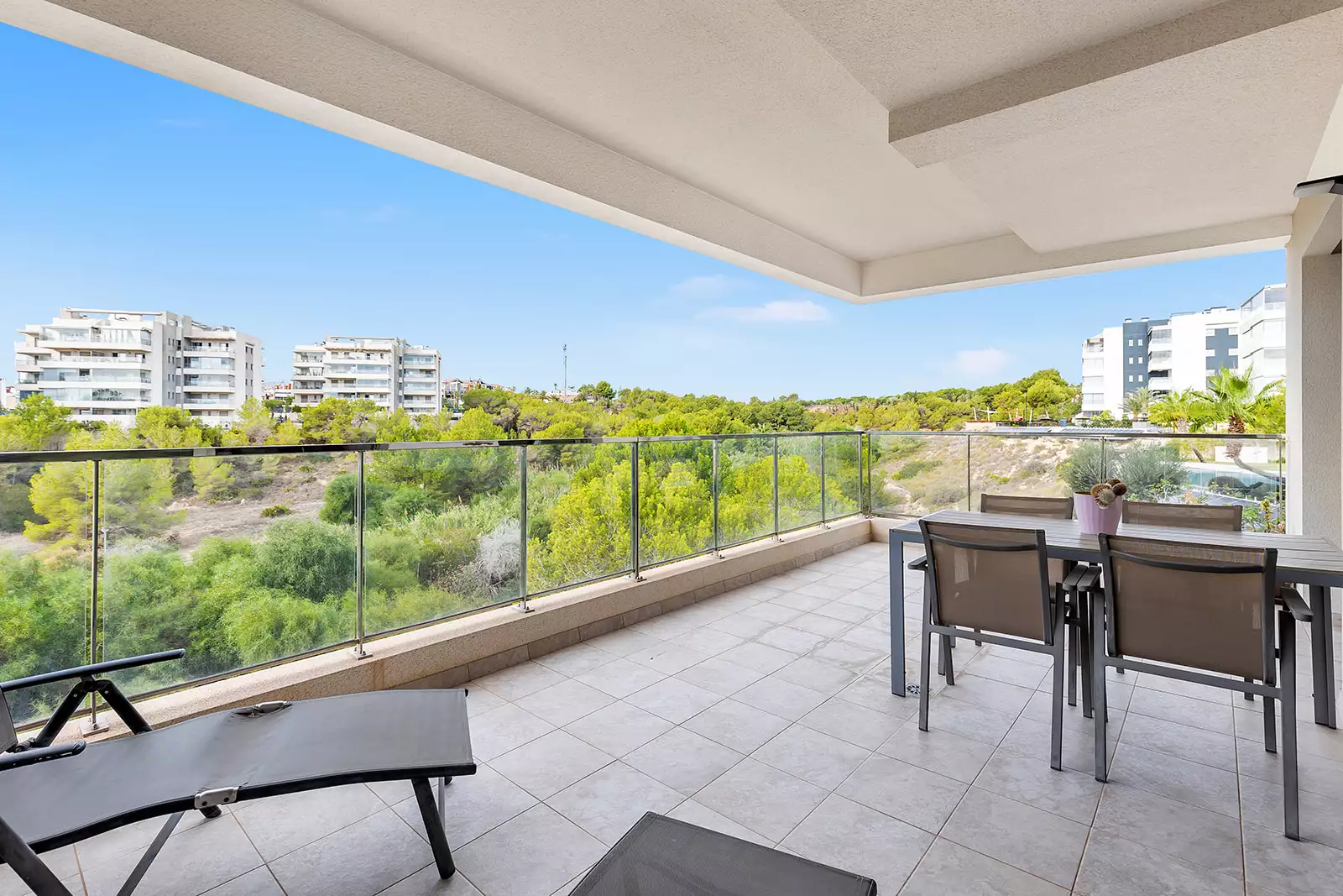 Flat 84m² in Spain, Orihuela Costa. Priced at 274000€ rent photo-8