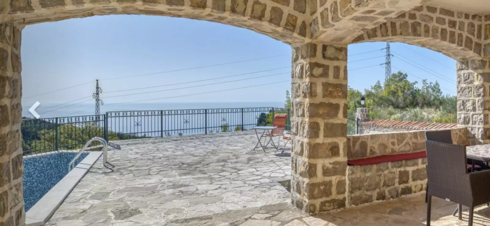 Villa 466m² in Montenegro, Petrovac. Priced at 950000€ rent photo-14