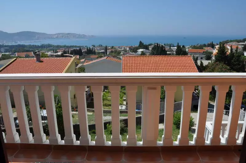 House 150m² in Spain, Barcelona. Priced at 330000€ rent photo-4
