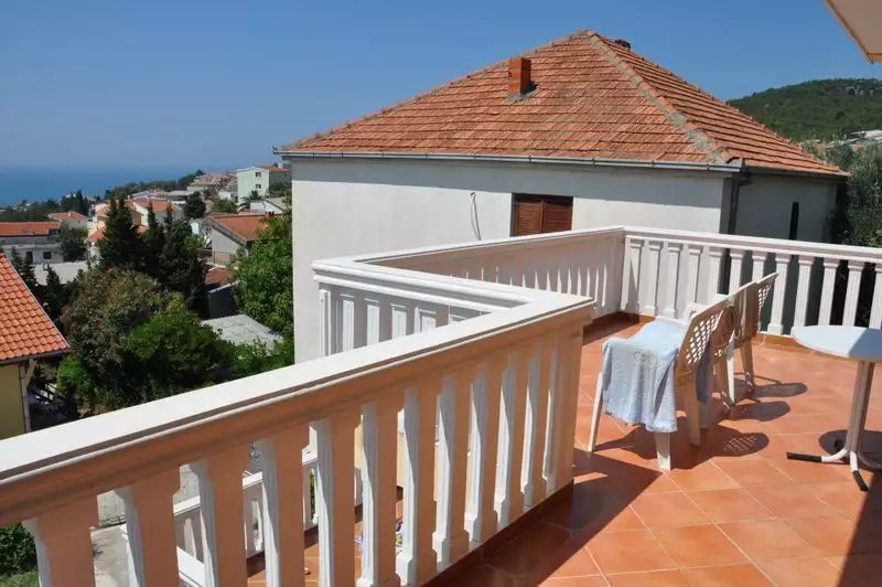 House 150m² in Spain, Barcelona. Priced at 330000€ rent photo-12