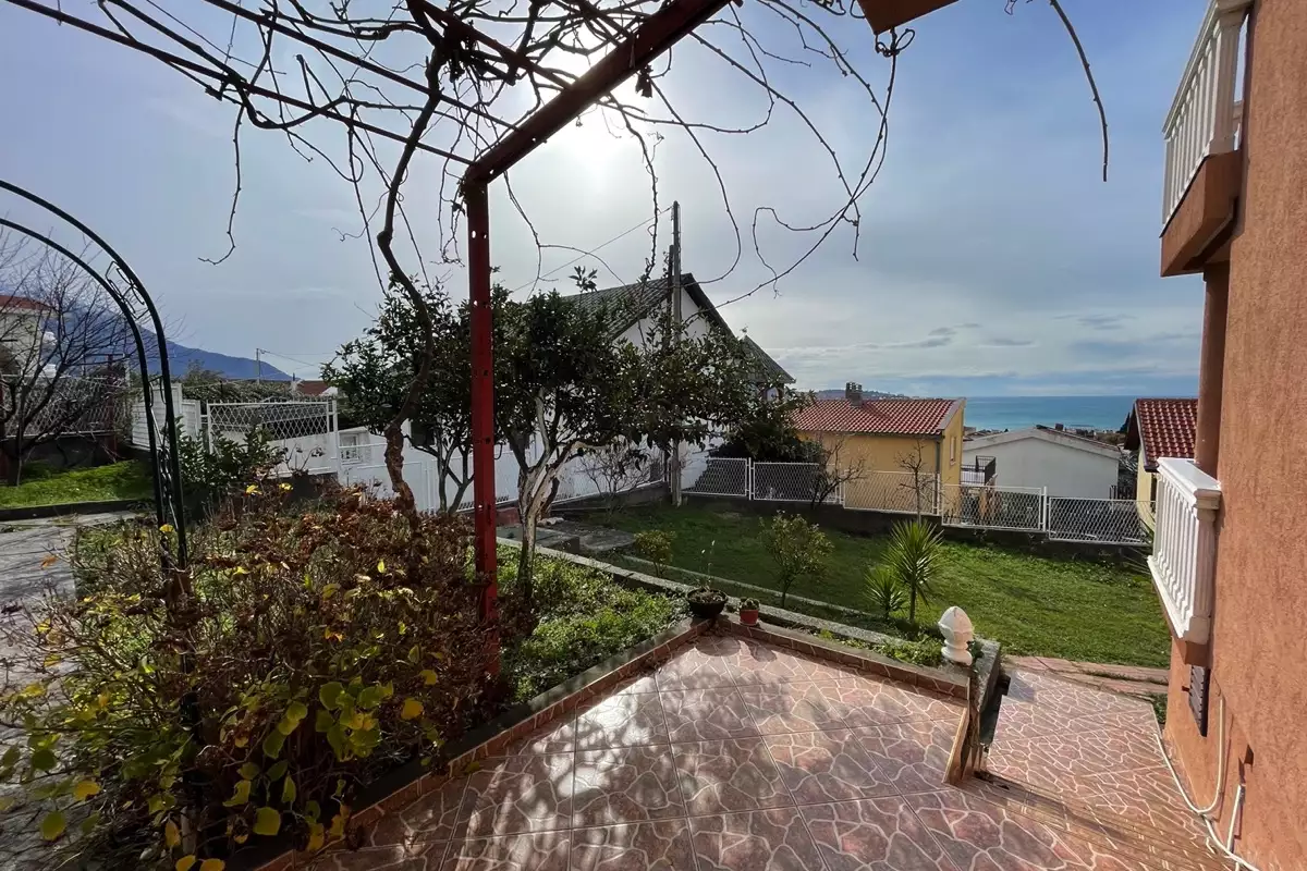 House 150m² in Spain, Barcelona. Priced at 330000€ rent photo-17