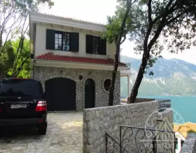 Buy in Montenegro for 825000€