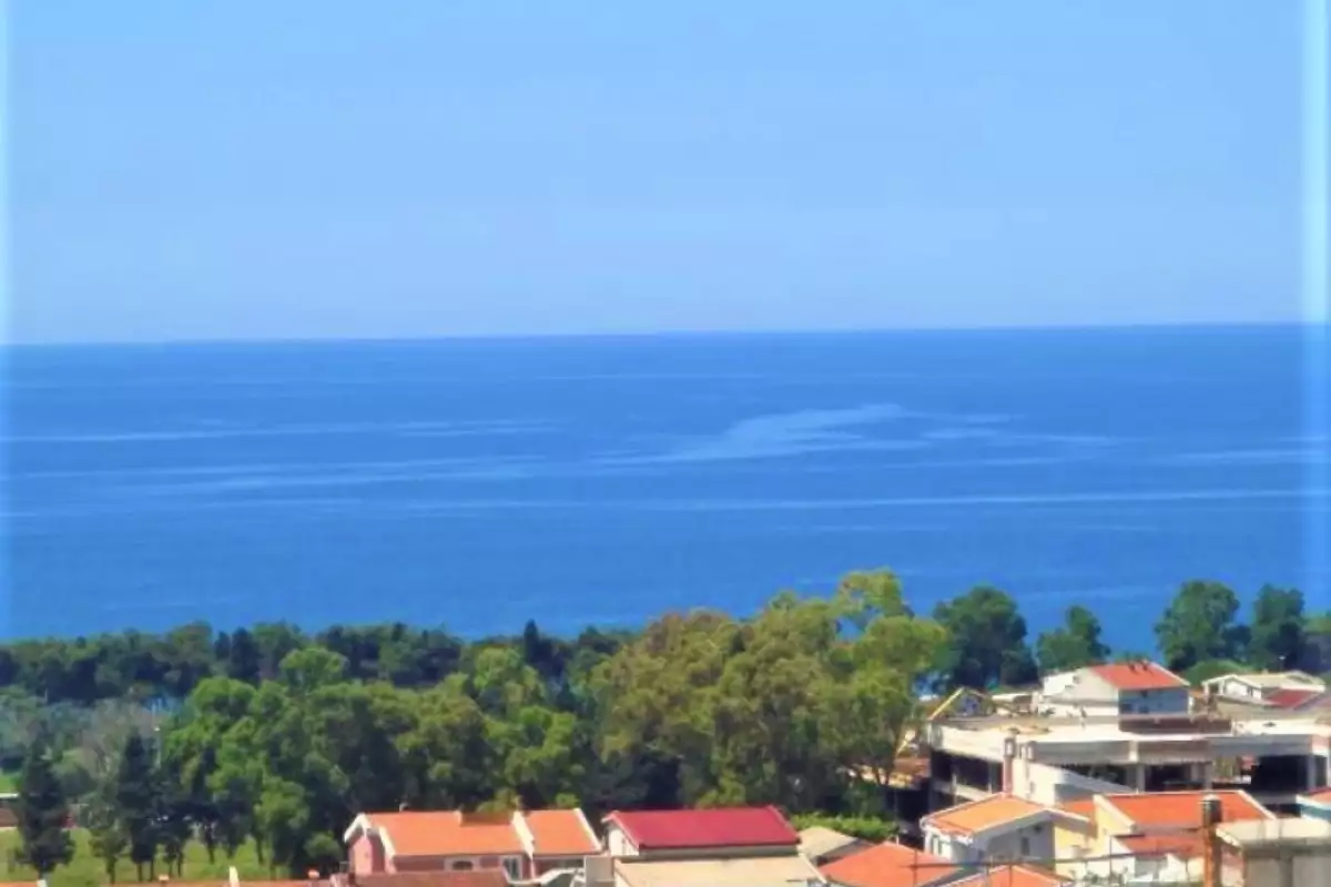 House 550m² in Spain, Barcelona. Priced at 700000€ rent photo-2