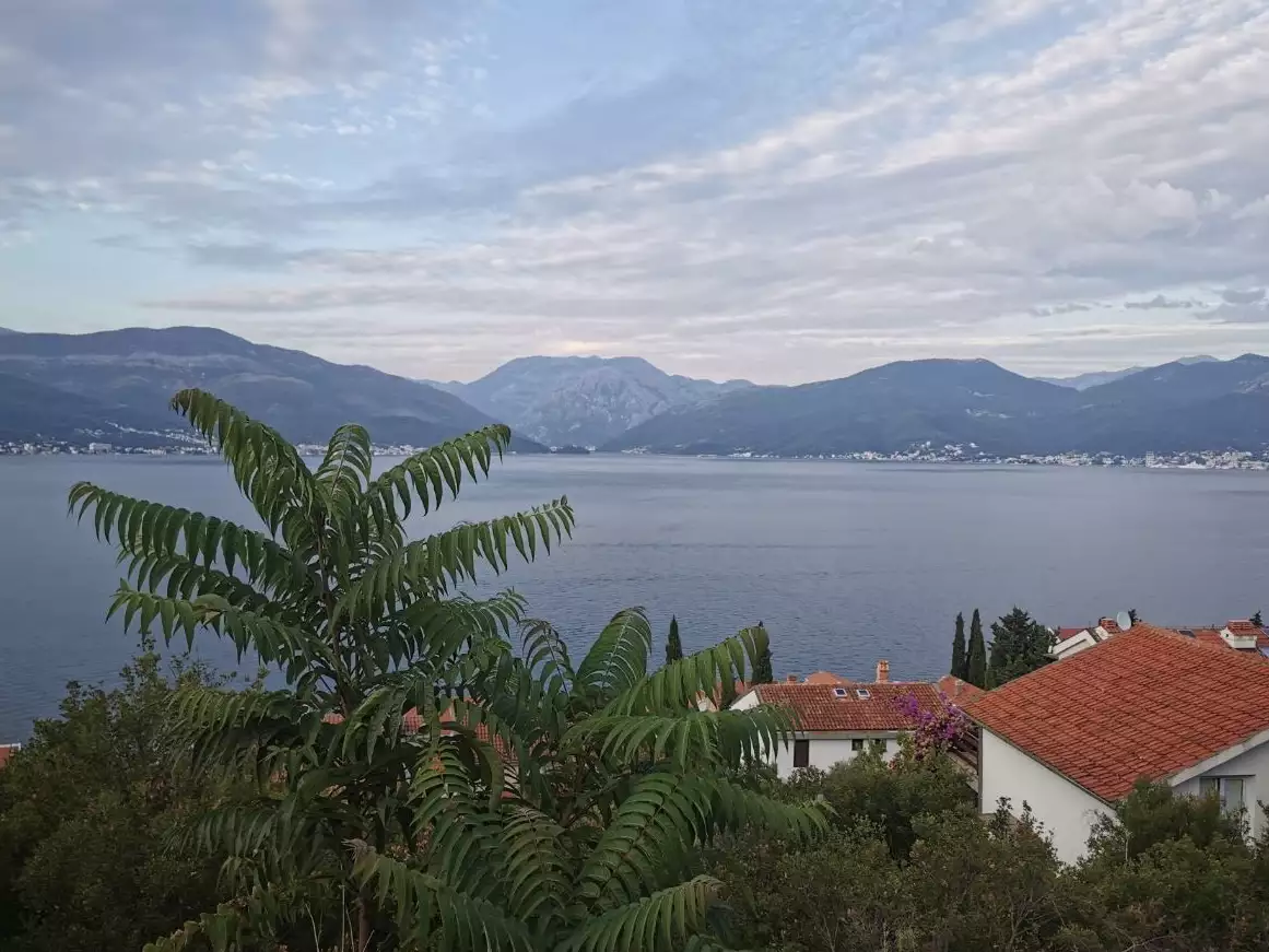 Land 1m² in Montenegro, Krasici. Priced at 63000€ rent photo-1