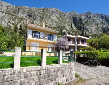 Buy in Montenegro for 650000€