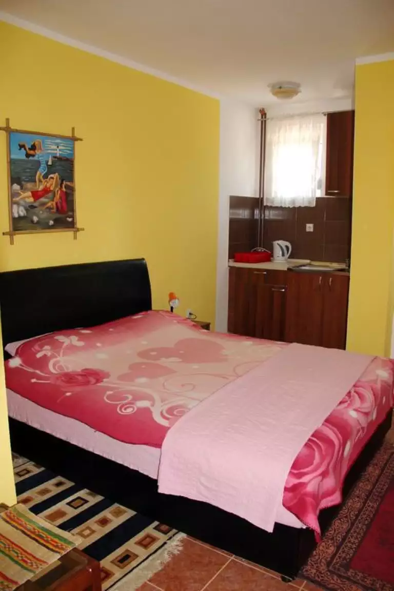 Hotels 300m² in Montenegro, Dobra Voda. Priced at 300000€ rent photo-19