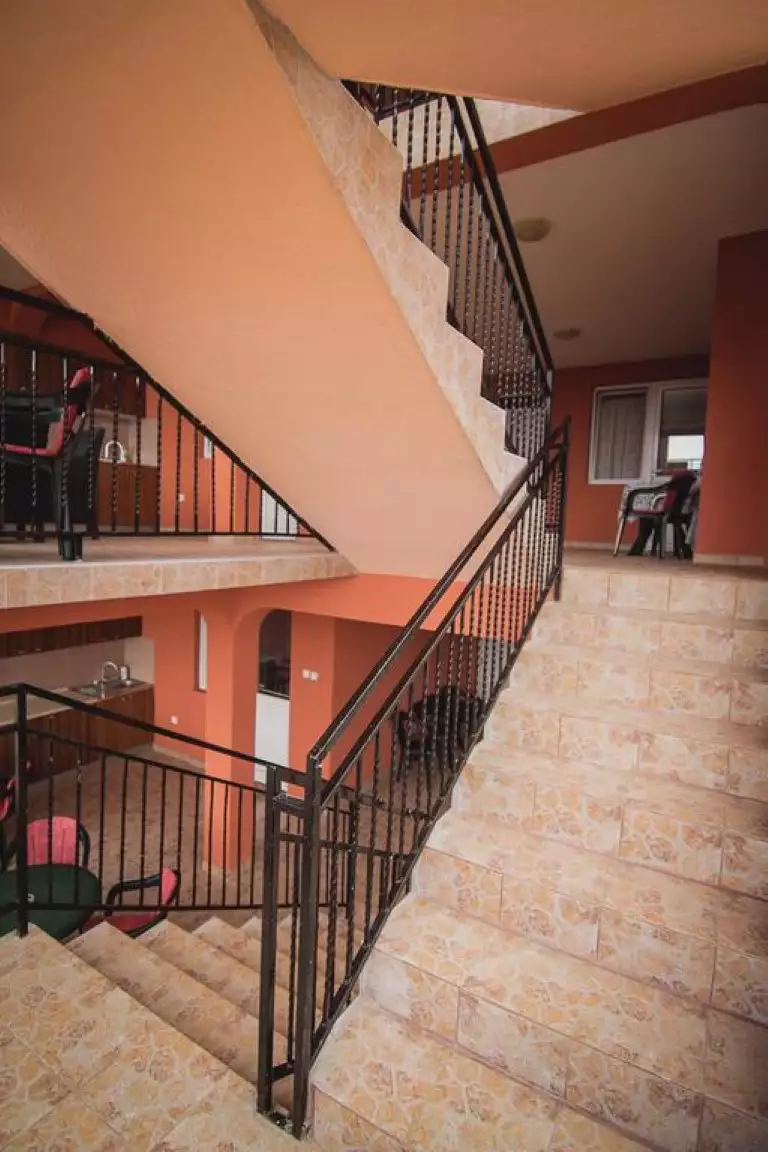 Hotels 300m² in Montenegro, Dobra Voda. Priced at 300000€ rent photo-7