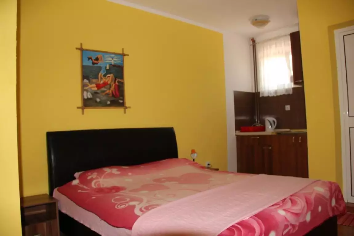 Hotels 300m² in Montenegro, Dobra Voda. Priced at 300000€ rent photo-14