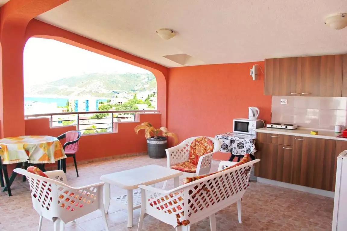 Hotels 300m² in Montenegro, Dobra Voda. Priced at 300000€ rent photo-10