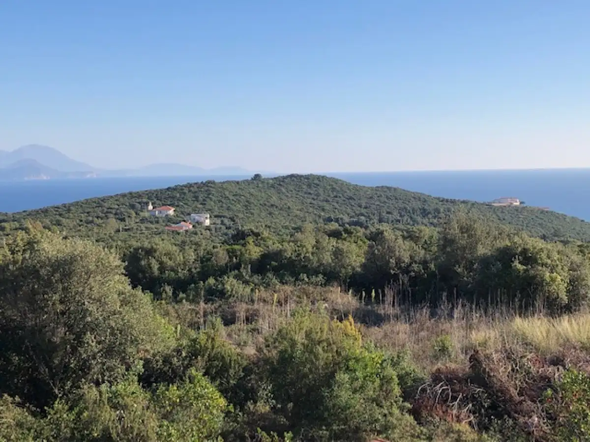 House 180m² in Montenegro, Krimovica. Priced at 350000€ rent photo-9