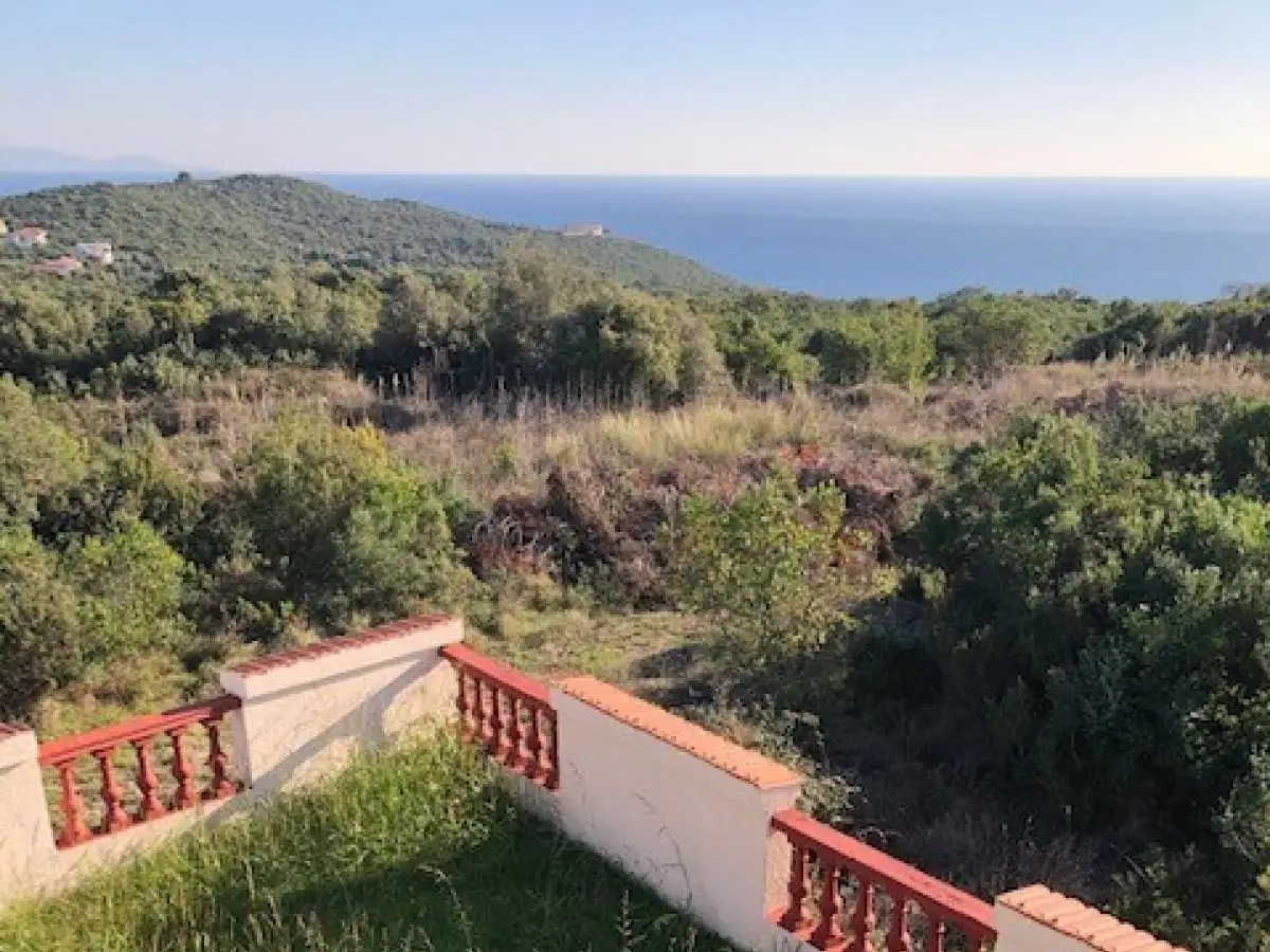 House 180m² in Montenegro, Krimovica. Priced at 350000€ rent photo-10