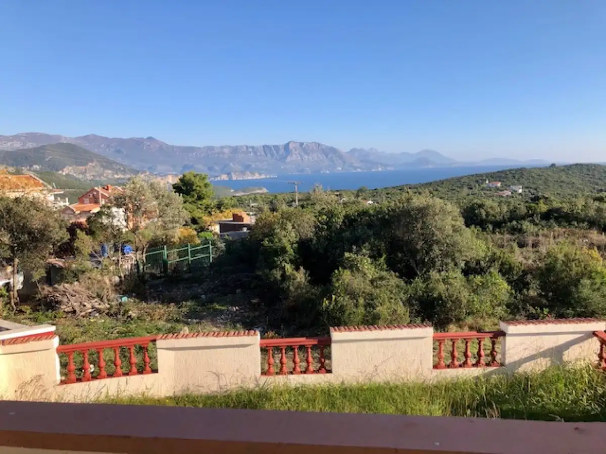 House 180m² in Montenegro, Krimovica. Priced at 350000€ rent photo-12