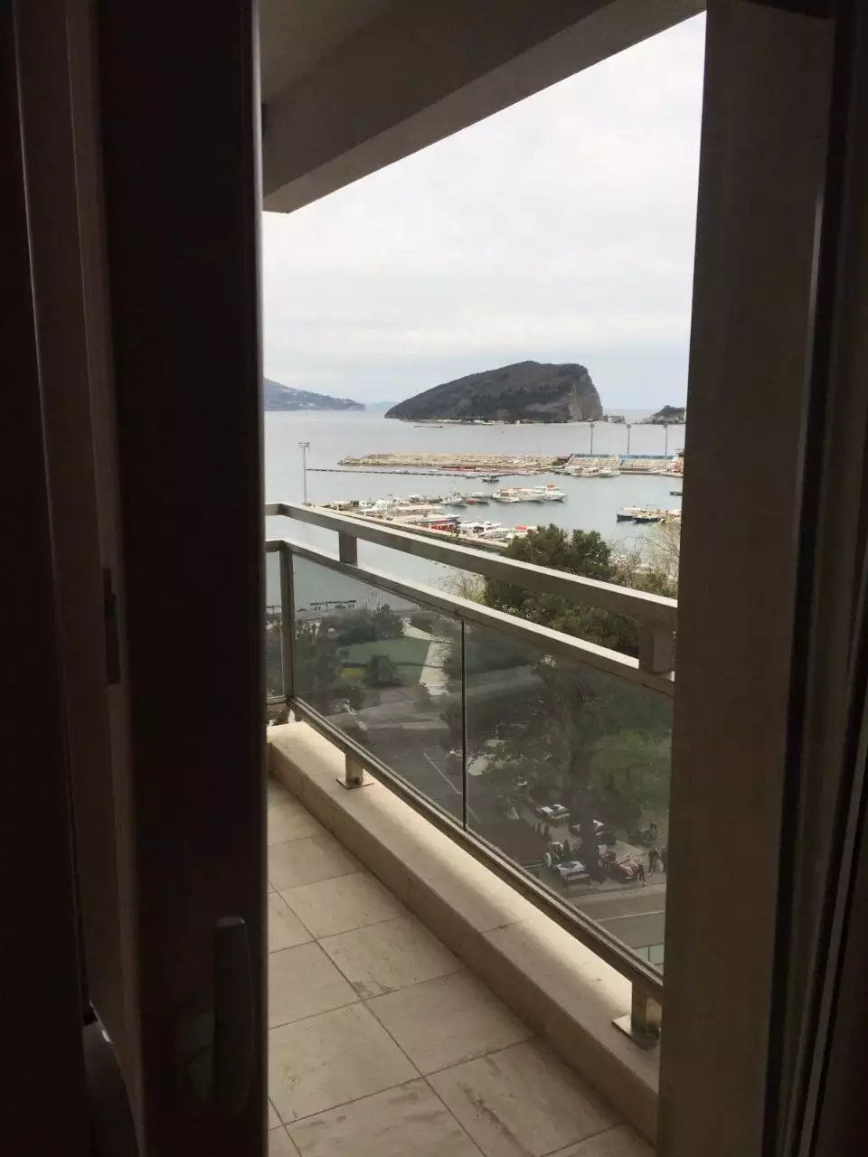 Flat 84m² in Montenegro, Budva. Priced at 560000€ rent photo-13