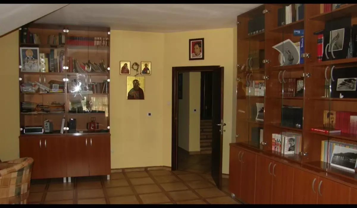 House 300m² in Montenegro, Kavac. Priced at 683000€ rent photo-14