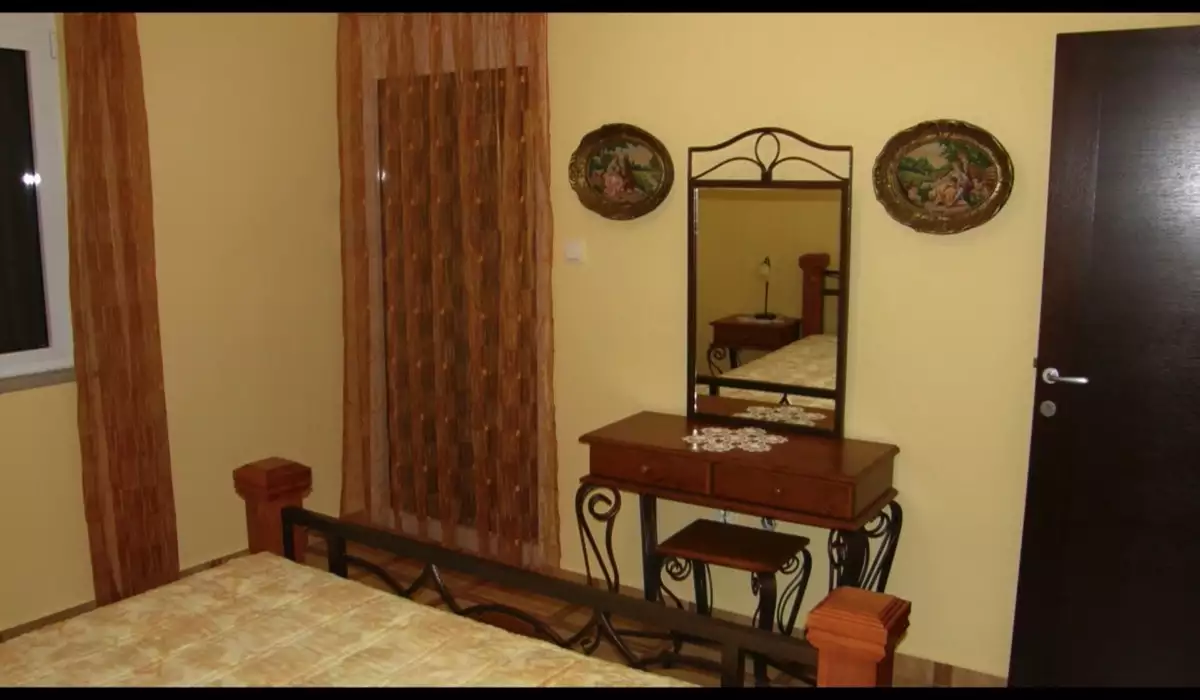House 300m² in Montenegro, Kavac. Priced at 683000€ rent photo-16