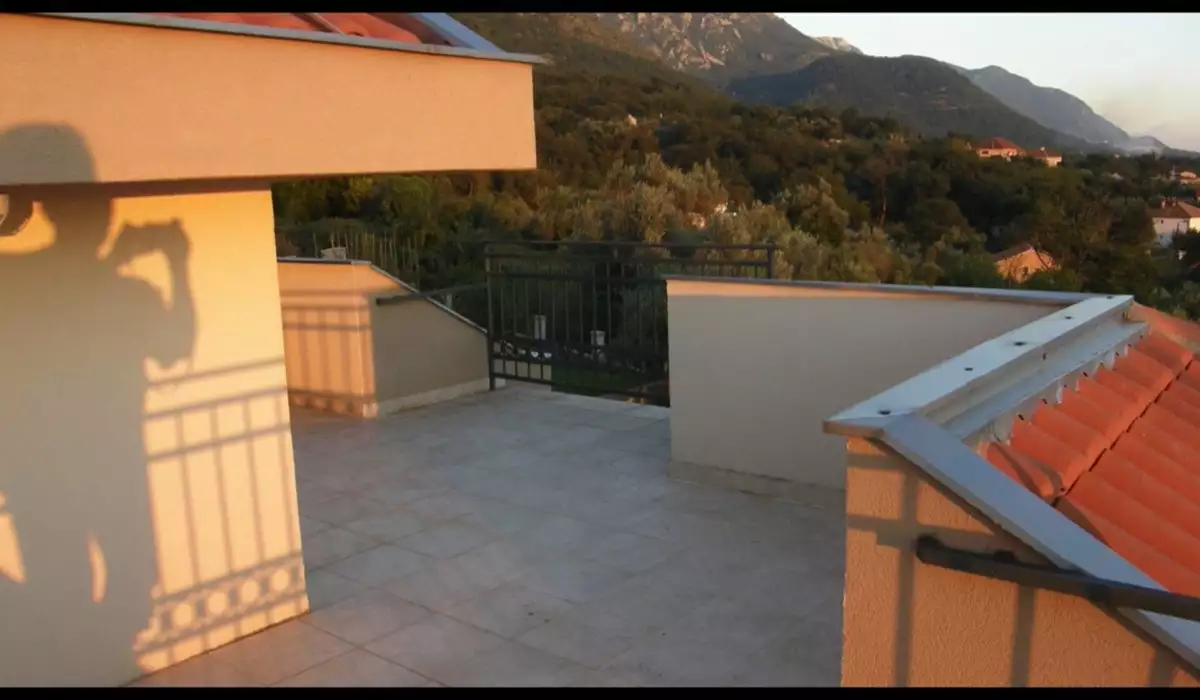 House 300m² in Montenegro, Kavac. Priced at 683000€ rent photo-17